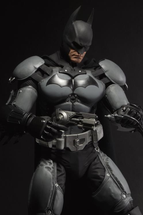 Batman: Arkham Origins Batman 1/4 Scale Figure