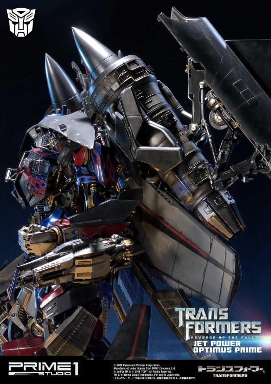 Transformers: Revenge of the Fallen Museum Masterline Jetpower Optimus Prime Statue